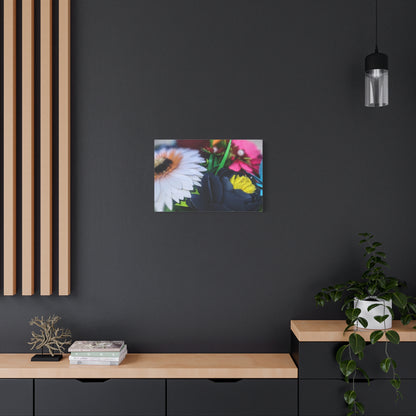 Canvas Wall Art - Gentle Summer Arrival and Full Bloom Flowers Design